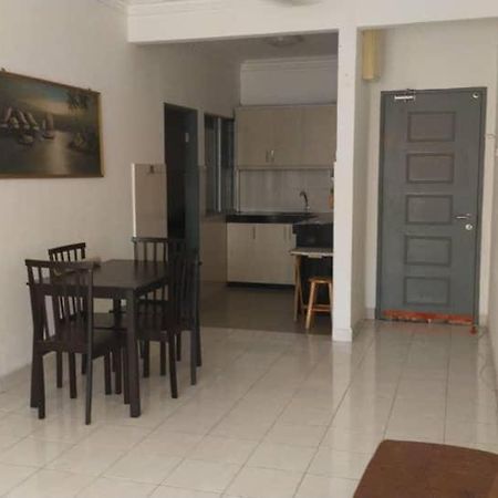 Rizqi Homestay Prima Presint 11 بوتراجايا المظهر الخارجي الصورة